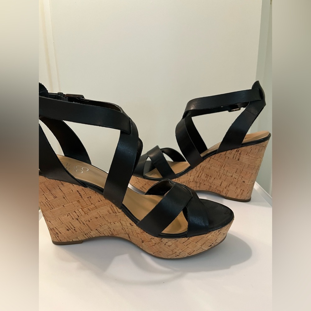 Franco Sarto Sandals black and tan wedge sandals size 8 very lightweight